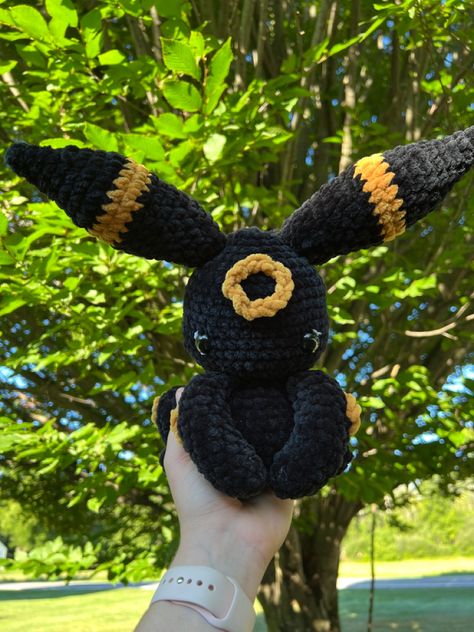 Umbreon Crochet Pattern, Eeveelution Crochet, Crochet Plushie, Plush Pattern, Clever Crafts, Amigurumi Free, Amigurumi Free Pattern, Crochet Amigurumi, Fun Crafts