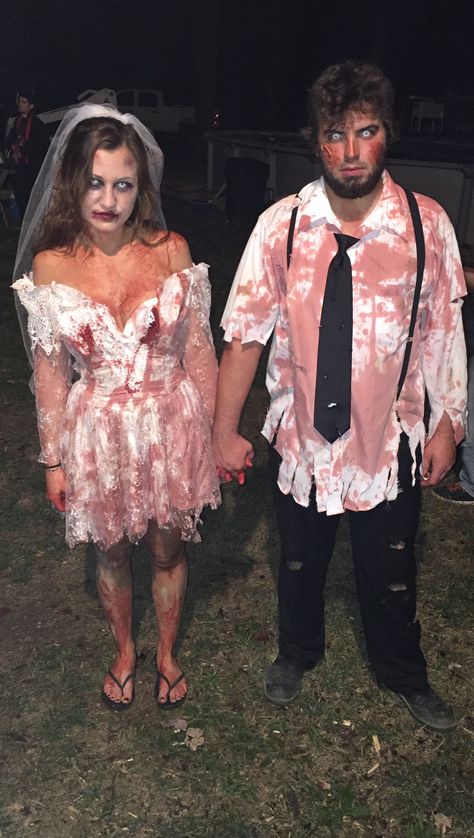 Zombie bride and groom. Halloween. Couples costume Zombie Bride Halloween Costume, Bride And Groom Halloween, Zombie Bride And Groom, Halloween Groom, Ghost Bride Costume, Zombie Couple Costume, Dead Bride Costume, Zombie Bride Costume, Halloween Couple Costumes