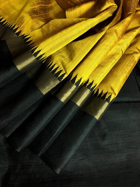 Mustard Yellow Color Raw Silk Saree with Temple Border Mustard Yellow Curtains, Lavender Wedding Bouquet, Mustard Yellow Walls, Summer Wedding Favors, Mustard Yellow Color, Yellow Clothes, Yellow Colour Scheme, Raw Silk Saree, Yellow Saree