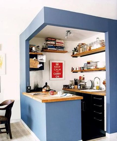 Small Kitchens, 55 Modern Ideas to Make Small Kitchen Interiors Beautiful Stylish Small Kitchen, Simple Fireplace, Interior Dapur, Minimalist Kitchen Design, Compact Kitchen, Kitchen Corner, Trendy Living Rooms, Modern Kitchen Cabinets, Apartment Kitchen