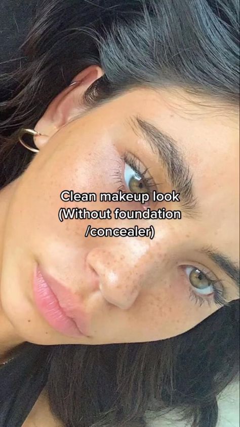 Clean Makeup Look Without Foundation, Makeup Look Without Foundation, Concealer Tutorial, Clean Makeup Look, No Make Up Make Up Look, 2022 Makeup, Flot Makeup, Simple Makeup Tips, Makeup Help