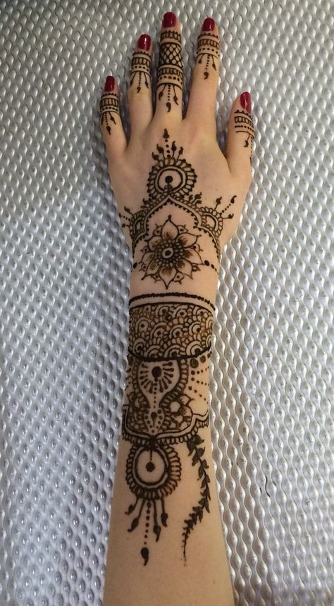 Arm Henna Tattoo, Arm Henna, Henna Tattoo Designs, Henna Design, Hand Henna, Henna Tattoo, Henna Designs, Mehndi Designs, Hand Tattoos