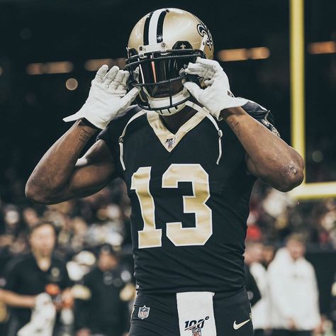 Nfl Pfp, Nfl Saints, Nfl Football Art, New Orleans Saints Football, Legends Football, Nfl Photos, Michael Thomas, Saints Football, Football Icon