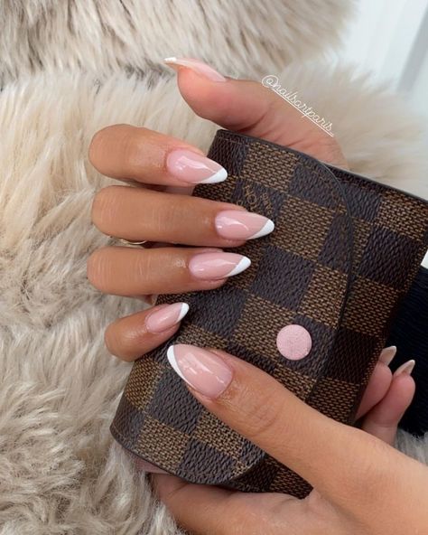 Glam Almond Acrylic Nails, French Nails Pointy, Summer Nails French Tip Almond, Slim French Tip Nails, Angled French Tip Nails, White Tip Nails With Design, Cute Nails Design, Brown Manicure, Almond Acrylic Nails Designs