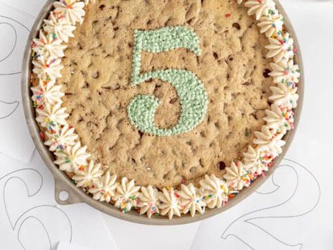 The Best Cookie Cake Icing Best Icing For Cookie Cake, Stacked Cookie Cake Birthday, Frosting For Cookie Cake, Small Cookie Cake, Cookie Cake For Men, Cookie Cake Icing Recipe, Cookie Cake Frosting Recipe, Cookie Cake Frosting, Simple Cookie Cake Designs