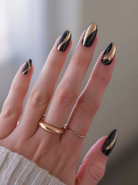 For those who appreciate simplicity with a touch of luxury, this minimalist nail design features a matte black base with sleek, golden abstract lines. The design is clean and modern, offering a chic yet understated elegance. The combination of black and gold is timeless, making this nail art perfect for professional settings, yet bold enough for a night out. Black And Gold Chrome Nails, Minimalist Nail Design, Black Chrome Nails, Black And Gold Abstract, Gold Chrome Nails, Abstract Nail, Minimalist Nail, Golden Nails, Chrome Nails Designs