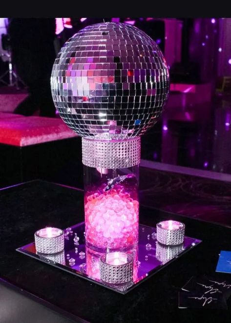 50+ Cheap and Easy New Years Eve Centerpiece Ideas To Make - HubPages Euphoria Centerpiece Ideas, Disco Table Centerpieces, New Years Eve Centerpiece, Disco Party Centerpiece Ideas, Disco Ball Centerpiece Ideas, Disco Ball Centerpieces, Disco Gala, Euforia Party, Night To Shine