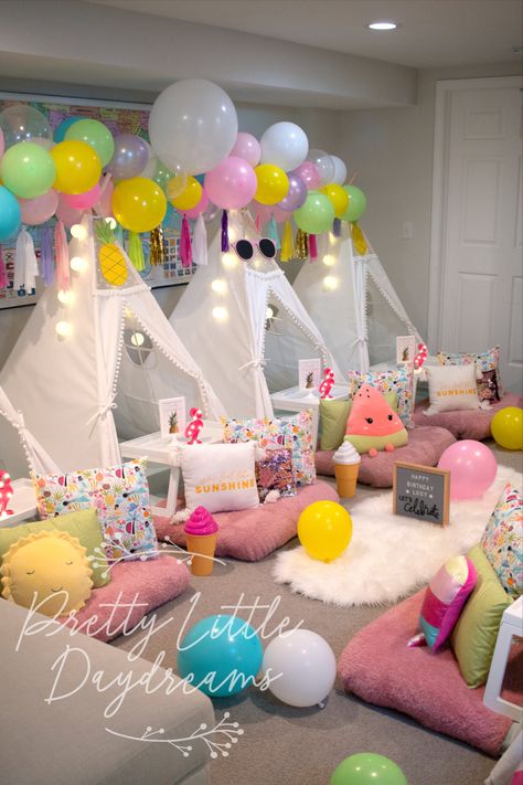 Slumber Party Decorations, Spa Sleepover Party, Birthday Sleepover Ideas, Sleepover Tents, Slumber Party Birthday, Pijama Party, Teepee Party, Sleepover Birthday Parties, Girl Sleepover