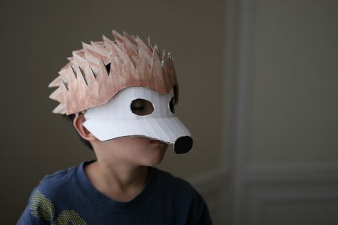 Hedgehog mask, painted | by wrnking Lula Animal, Hedgehog Mask, Cardboard Animals, Cardboard Mask, Role Play Costume, Mask Template, Dress Up Day, Animal Masks, Arts Ed