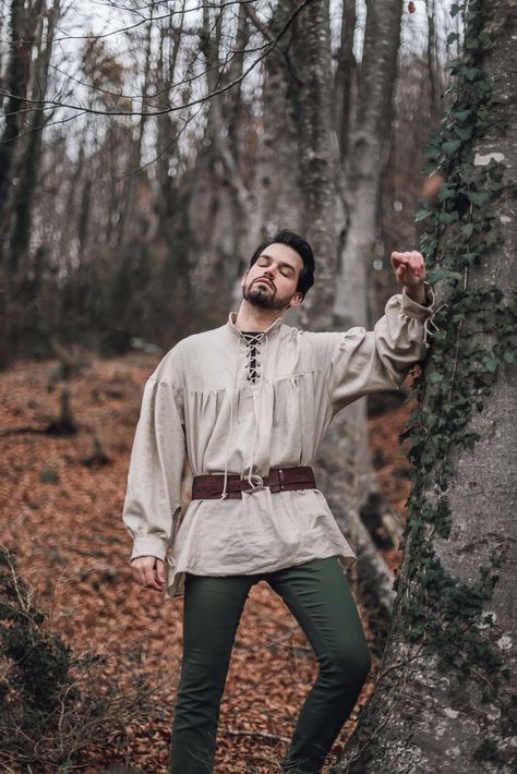 Bishop Sleeve Shirt, Peasant Outfit, Medieval Clothing Men, Moda Medieval, Ren Faire Outfits, Pirate Shirt, Ren Faire Costume, Festival Outfits Men, Steampunk Pirate