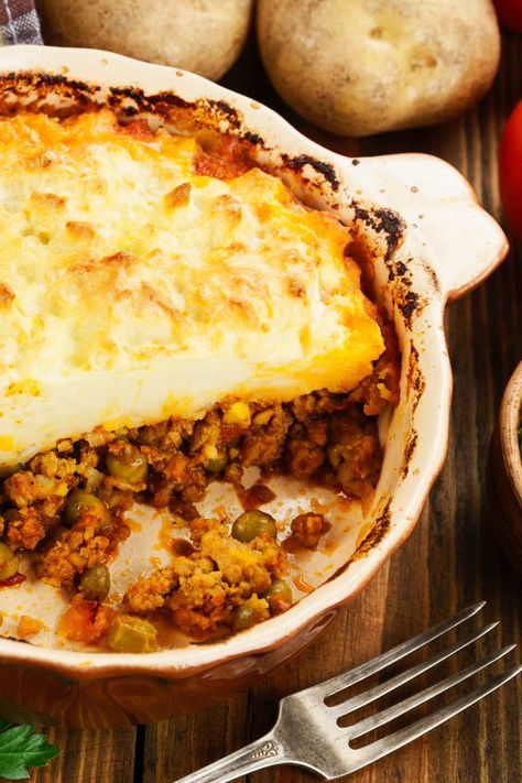 Filling Vegetables, Cottage Pie Recipe Beef, Cottage Pie Recipe, Easy Ground Beef Recipes, Recipes Ground Beef, Shepherds Pie Recipe, Jamie Oliver Recipes, Mince Recipes, Cottage Pie