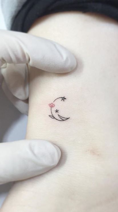 35 Trendy Shooting Star Tattoos, Ideas, Designs & Meanings - Tattoo Me Now Shooting Star Tattoos, Shooting Star Tattoo, Small Star Tattoos, Tulip Tattoo, Star Tattoo Designs, Star Tattoo, Small Hand Tattoos, Discreet Tattoos, Dainty Tattoos