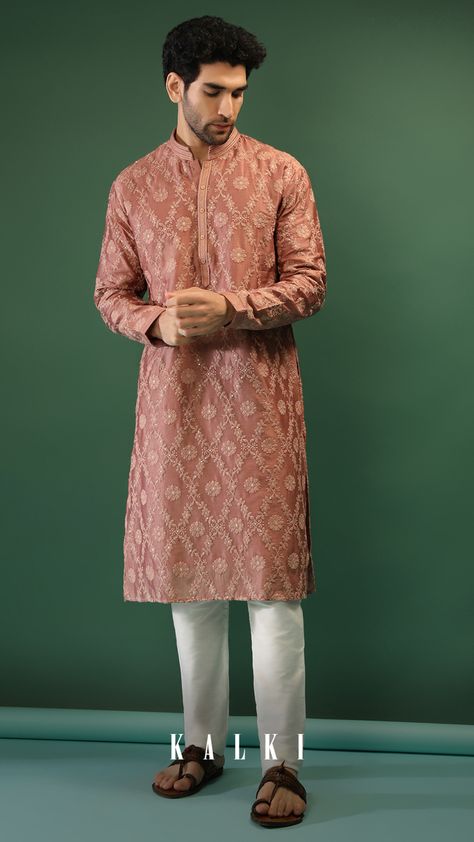 Day Wedding Kurta For Men, Male Kurta Design Indian Weddings, Festive Kurta For Men, Eid Kurta Design For Men 2024, Mens Kurta Designs Style Indian Weddings, Diwali Kurta For Men, Male Kurta Design, Eid Outfits For Men, Pastel Kurta Men