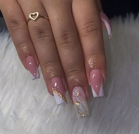 Square Nail Designs Birthday, Polished Nails Designs, French Nails Acrylic Square Medium, Acrylic Nails With Foil Design, Medium Length Cute Nails, Basic Medium Nails, Cute Birthday Nails Coffin Short, Nail Ideas Fancy, Nail Designs Pink And Gold