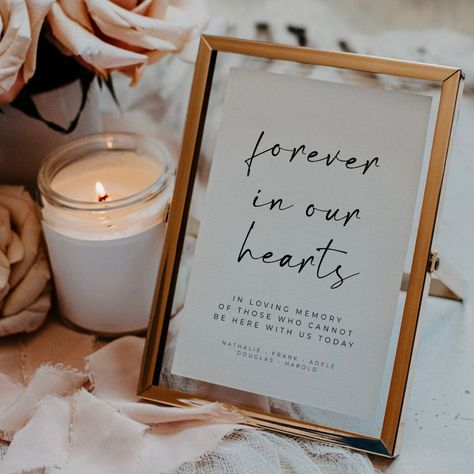 Forever in our hearts EDITABLE SIGN TEMPLATE - Alfreda Collection 👉 THIS IS A DIGITAL PRODUCT - NO PHYSICAL ITEM WILL BE SHIPPED 👈 Create your own wedding remembrance sign with this modern and minimalist template. You can easily personalize it with your text, directly in your browser via Corjl.com. Then you can immediately download your file as a PDF or JPG and print it. SIZES INCLUDED : - 5 x 7  inches (1500 x 2100 px) / portrait / 300 dpi - 8 x 10  inches (2400 x 3000 px) / portrait / 300 dp Remembrance Table, Wedding Remembrance, Wedding Memorial Sign, Photo Png, Forever In Our Hearts, Wedding Types, Heart Printable, Heart Template, Memorial Signs