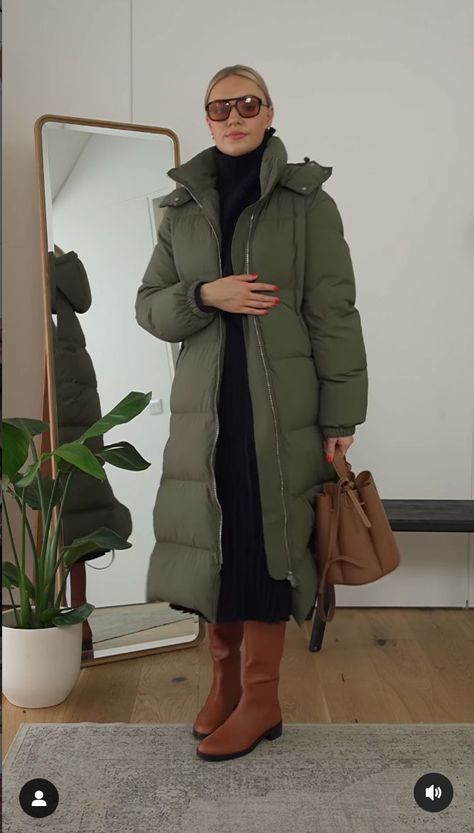 Olive Parka Outfit, Olive Puffer Jacket Outfit, Olive Jacket Outfit, Olive Green Winter Jacket, Parka Outfit, Olive Clothing, Winter Coat Outfits, Puffer Jacket Outfit, Sassy Dress