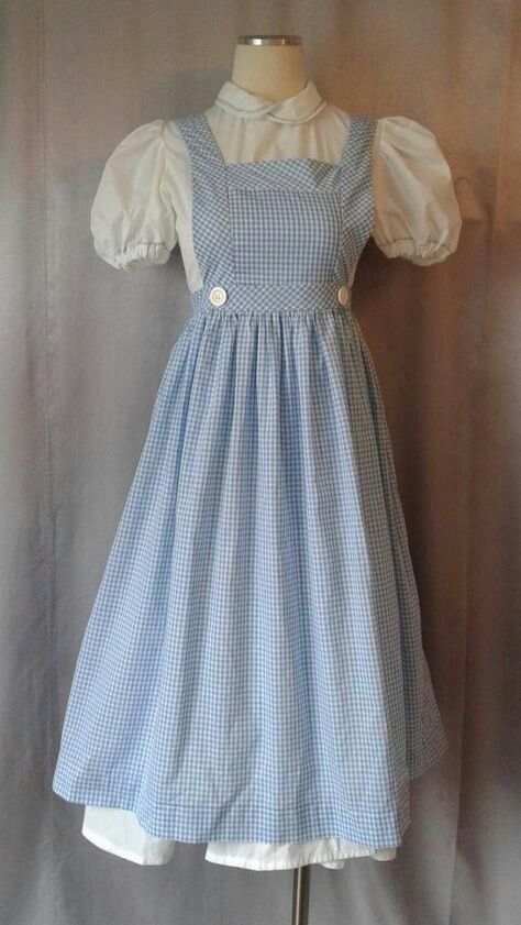 Vintage Pinafore Dress, Draps Design, Vintage Pinafore, Cottagecore Outfits, Old Fashion Dresses, Fantasy Dress, Pinafore Dress, Historical Dresses, Blue Gingham