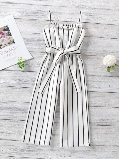 White Suspenders, Shein Kids, Cami Jumpsuit, Jumpsuit For Kids, Cute Dress Outfits, Trendy Dress Outfits, Jumpsuit Outfit, Easy Trendy Outfits, Girls Stripes