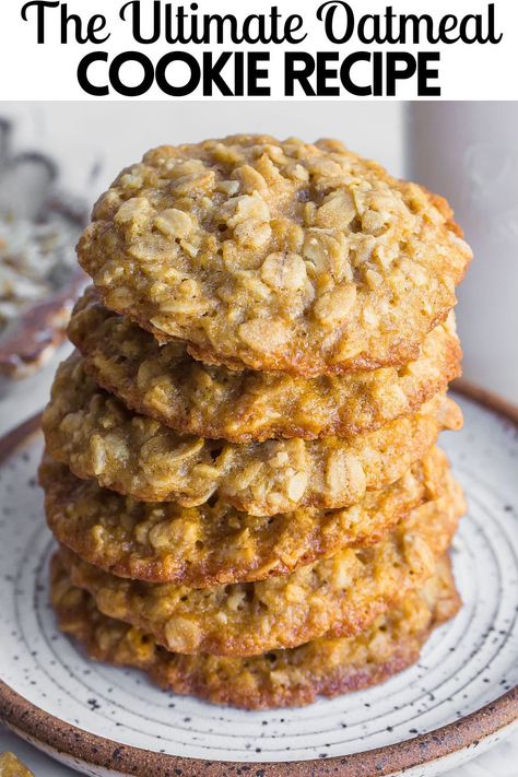 This is the Ultimate Oatmeal Cookie Recipe and is perfect for any occasion! Made with a rich buttery oatmeal base, a chewy texture, and super soft center. These are hands down the best oatmeal cookies! Quaker Oats Oatmeal Cookies, Instant Oatmeal Cookies, Soft Oatmeal Cookies, Instant Oatmeal Packets, The Best Oatmeal, Peanut Butter Cookie Bars, Oatmeal Cookie Recipe, Best Oatmeal Cookies, Soft Cookie Recipe