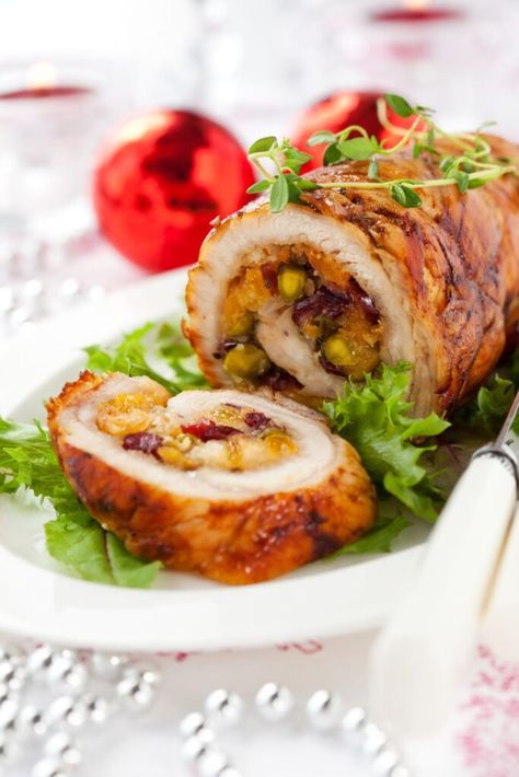 Gordon Ramsay Chicken Ballotine Chicken Ballotine Recipe, Gordon Ramsay Chicken, Chicken Ballotine, Gordon Ramsay Dishes, Cider Gravy, Stuffed Turkey Breast, Traditional Christmas Food, Stuffed Turkey, Turkey Stuffing