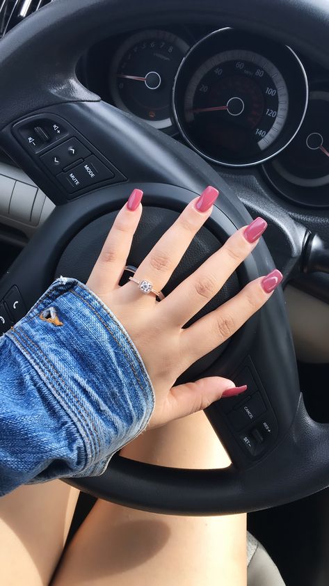 Raspberry Nails Berry Colored Nails Acrylic, Raspberry Nails Acrylic, Raspberry Nails Design, Raspberry Color Nails, Raspberry Nail Color, Raspberry Pink Nails, Nails Raspberry, Luminary Nails, Round Square Nails