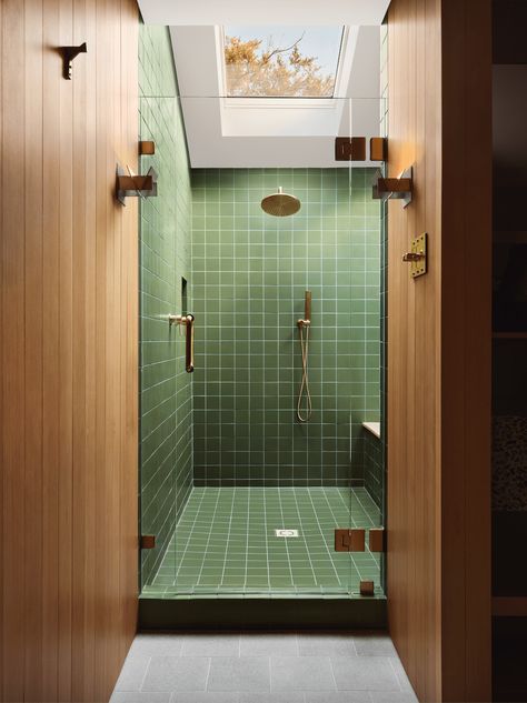 17 Luxurious Walk-In Shower Ideas From Designers Home Steam Shower Ideas, Primary Bath Shower Tile, Sunken Shower Ideas, Walk In Tiled Shower Ideas, Cedar Shower Walls, Walk-in Shower Ideas, Shower Box Bathroom, Modern Shower Ideas, Modern Shower Tile Ideas