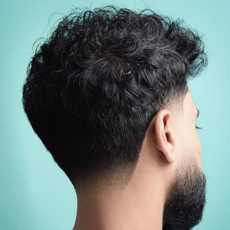 Low Taper Haircut, Taper Fade Curly Hair, Fade Haircut Curly Hair, Low Taper Fade Haircut, Low Taper Fade, Low Fade Haircut, Tapered Hair, Men Haircut Curly Hair, Taper Fade Haircut