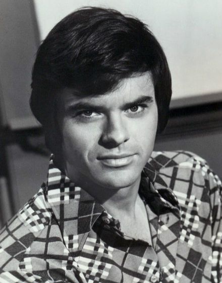 Robert Urich 1973 Robert Urich, Heather Menzies, Timothy Olyphant, Stage Actor, Hollywood Legends, Famous Men, Hollywood Actor, Famous Faces, American Actors