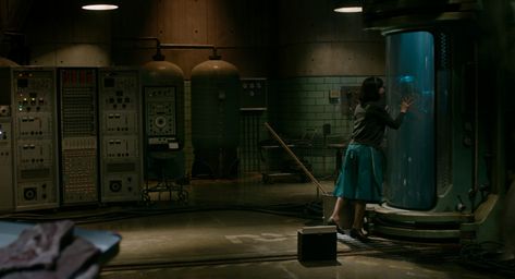 The beautiful set design of Shape if Water The Shape Of Water Movie, Sally Hawkins, Shape Of Water, Doug Jones, Film Technique, The Shape Of Water, Water Images, Crimson Peak, Production Design