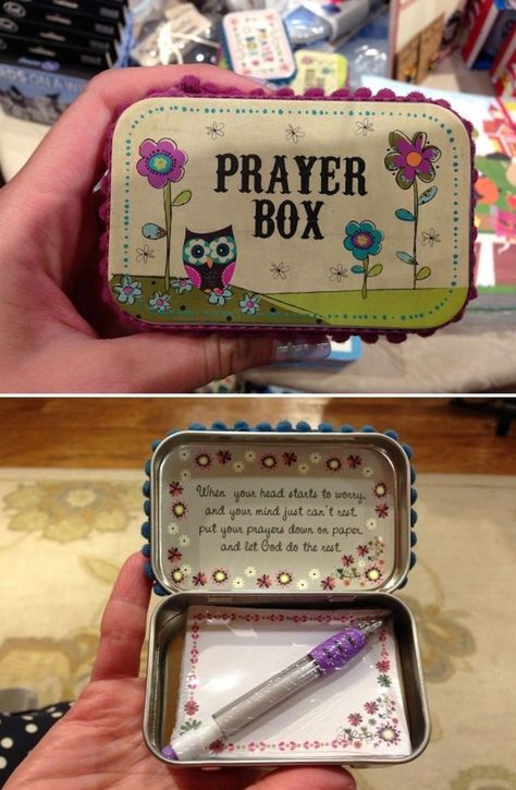 Diy Altoid Tin, Altoid Tin, Altoids Tins, Altered Tins, Prayer Box, Cadeau Diy, Cute Crafts, School Crafts, Homemade Gifts