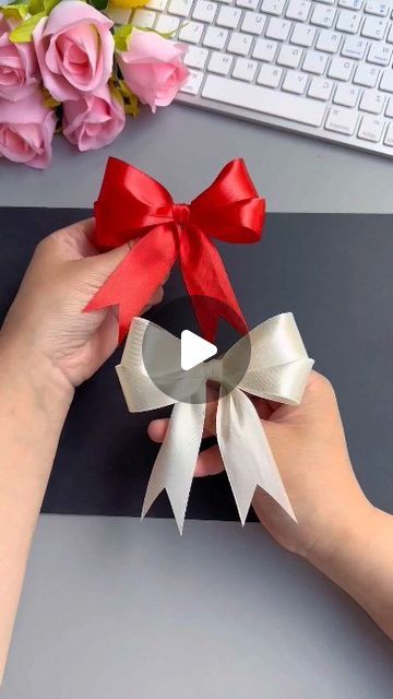 Paper Bow Tutorial, Finger Bow Tutorial, Bow Origami, Paper Ribbon Bows, Bow Craft, Simple Origami, Knot Bow, Butterfly Bow, Craft Craft