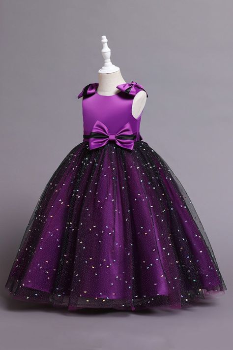 Kids Long Gown Designs, Cute Outfits Dresses Girly, Gowns Dresses For Kids, Kids Designer Dresses For Wedding, Kids Dress Design Ideas, Party Frocks For Kids, Kids Dresses Designs, Kids Frocks Design Party Wear, Birthday Dress For Kids