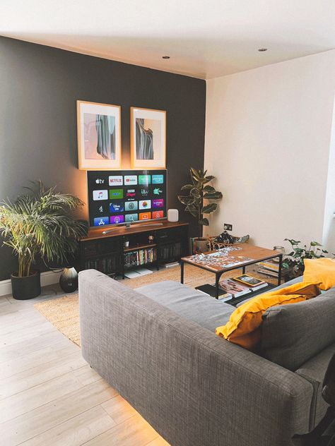 Apartment Aesthetic For Men, Mens Modern Living Room, Male House Decor, Men’s House Decor, Gender Neutral Apartment, Apartment For Men, Men’s Home Decor, Mens Living Room Decor, Guys Apartment Decor Living Room