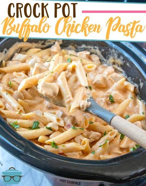 Buffalo Chicken Pasta Crock Pot, Slow Cooker Chicken Pasta, Crockpot Buffalo Chicken, Crockpot Pasta Recipes, Crockpot Pasta, Buffalo Chicken Pasta, Pasta Penne, Chicken Tikka Masala Recipes, Soup Appetizers