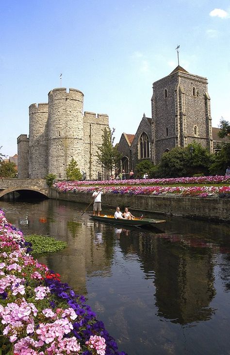 Westgate gardens Canterbury High Speed Train, Mystery Photos, Backpack Through Europe, West Gate, Photo Time, Kingdom Of Great Britain, British Countryside, Countries To Visit, England And Scotland