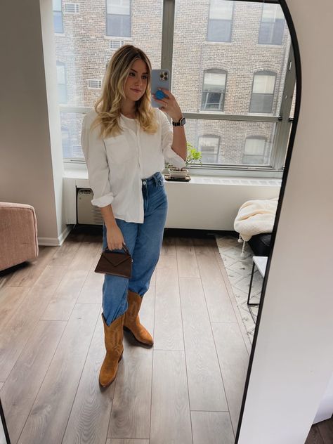 How Our Fashion Editor Is Styling Cowboy Boots for Fall - The Everygirl Cowboy Boots Straight Jeans, Styling Cowboy Boots, Cowboy Boot Outfits With Jeans, Cowboy Boots And Jeans, Booties Outfit Fall, Oversized Poplin Shirt, Work Fits, Booties Outfit, Boots For Fall