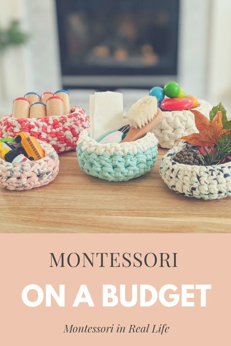 Homeschool Montessori Room, Montessori Play Activities, Montessori Under 1, Montessori Room 1 Year, Montessori For Kindergarten, Easy Montessori At Home, Montessori For One Year Old, Diy Montessori Playroom, Montessori Outside