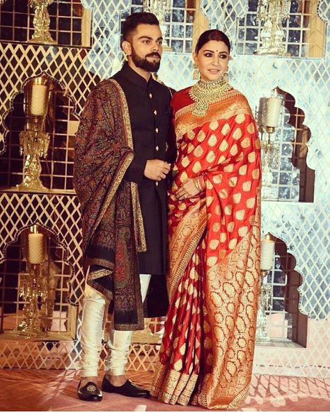 #anushkasharma #viratkohli #reception #Sabyasachi #bridesofsabyasachi #benarasi #weddinginspiration Indian Bridal Reception Outfit, Walima Stage, Mehendi Setup, Anushka Sharma And Virat, Virat Kohli And Anushka, Sabyasachi Sarees, Virat And Anushka, Wedding Outfits For Groom, Indian Groom Wear