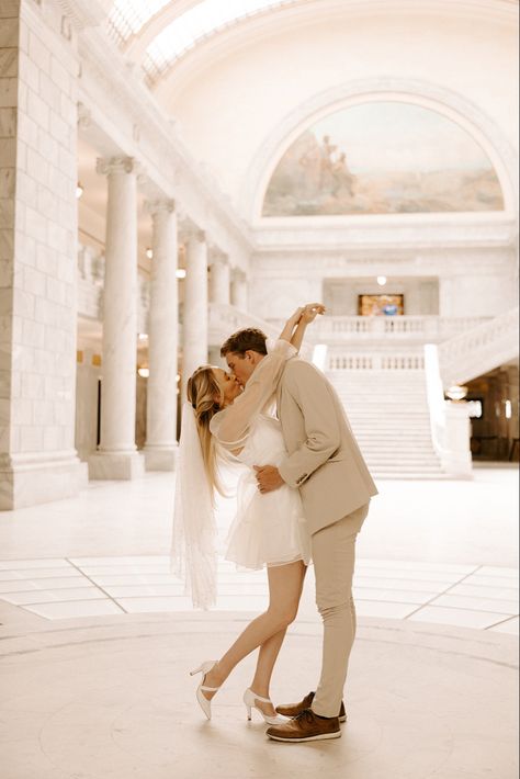 Courthouse Wedding Inspiration, Court House Photoshoot, Courthouse Wedding Flowers, Utah Capitol Photoshoot, Court Wedding Photoshoot, Courthouse Wedding Photoshoot, Courthouse Wedding Photos Civil Ceremony, Courthouse Photoshoot, Elopment Photoshoot Ideas