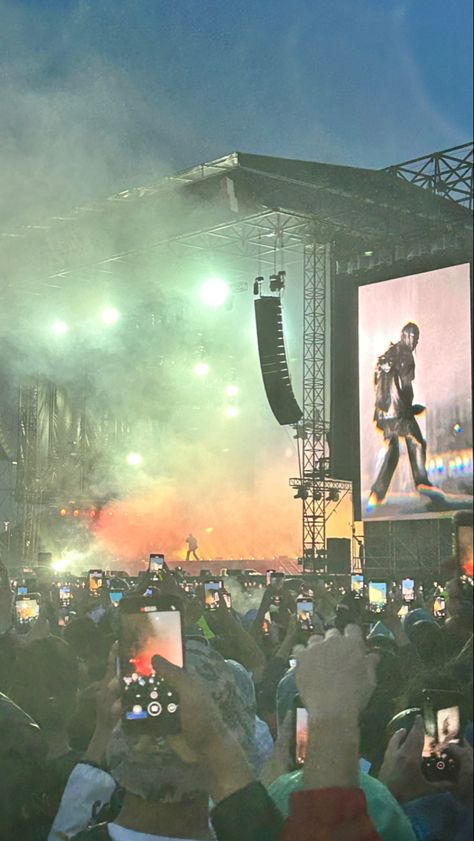 concert, aesthetic concert, concert aesthetic, concert aesthetic pictures, travis scott, concert travis scott, concert travis scott aesthetic, travis scott aesthetic, concert travis scott wallpaper, concert wallpaper, concert aesthetic wallpaper, travis scott wallpapers, travis scott astroworld, travis scott concert, travis scott milano, night, night aesthetic, milan night, night milan Travis Scott Concert Aesthetic, Aesthetic Travis Scott, Wallpaper Concert, Astroworld Travis Scott, Travis Scott Aesthetic, Scott Aesthetic, Concert Wallpaper, Travis Scott Concert, Aesthetic Concert