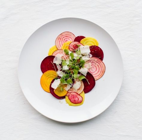 Beet Carpaccio Cheese Plate Presentation, Beet Carpaccio, Beetroot Carpaccio, Cooking Trout, Plate Presentation, Cooking App, Beet Recipes, Fine Dining Recipes, Cheese Plate