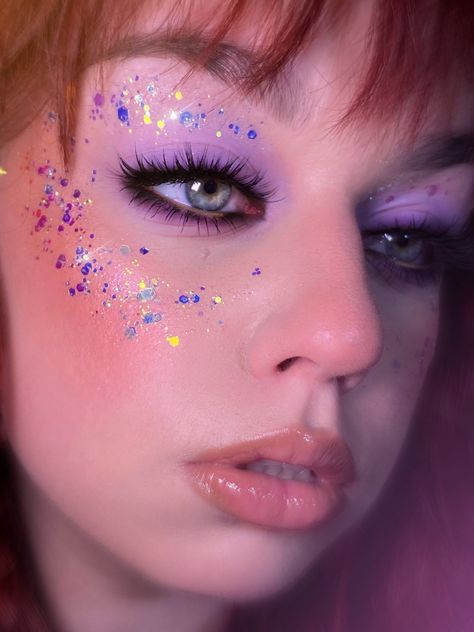 - Iridescent chunky glitter gel - Cosmetic glitter gel for face and body - Glitter for euphoria outfit - For parties, festivals outfit, cosplay - The best gift for a girlfriend Net weight - 10 ml Shelf life - 2 years Ingredients: Aloe Extract, PEG-10, PEG-40 Hydrogenated castor oil, Allantoin, Carbomer, Propanediol, Glycerin, Glitter Storage conditions: Store at a temperature from 0 o C to + 25 o C out of reach of children. Tighten the jar tightly. How to use: Apply the gel on the face or body. Sprinkle Makeup Look, Body Glitter Looks, Rave Makeup Ideas Glitter, Glitter Gel Eye Makeup, Colorful Glitter Makeup, Renfest Makeup, Fairy Glitter Makeup, Concert Eyeshadow, Simple Rave Makeup