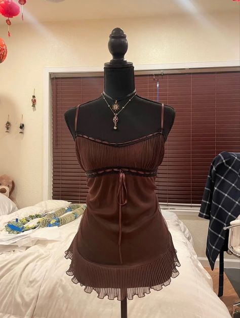 Aesthetic Fairy Core Outfits, Fairy Core Shirt, Brown Fairy Outfit, Fairy Core Shirts, Empire Waist Outfits, Empire Waist Top Outfit, Linh Core, Brown Y2k Shirt, Fairy Core Fashion