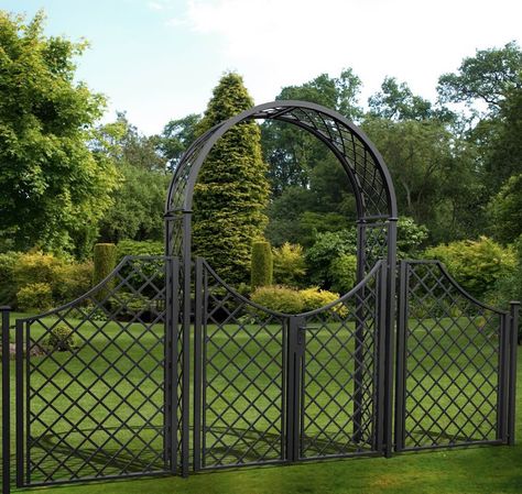 Metal Garden Fencing, Garden Archway, Luxurious Garden, Modern Gate, Steel Gate Design, Entrance Gates Design, Desain Lanskap, Garden Arbor, Garden Arches