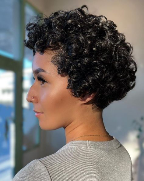 Short Curly Weave, Pixie Cut Hairstyles, Curly Pixie Cut, Wavy Pixie Cut, Short Wavy Haircuts, Short Curly Pixie, Pixie Bob Hairstyles, Black Hairstyle, Wavy Pixie