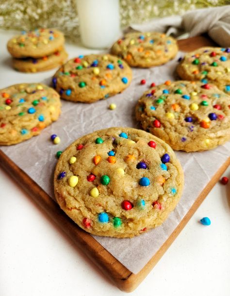 Rainbow Sugar Cookies, Chips Ahoy Cookies, Christmas Cookie Recipes Holiday, Baking Supply Store, Pumpkin Spice Donut, Rainbow Cookies, Pretty Cookies, Homemade Snacks, Chewy Cookie