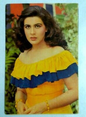 Chunky Pandey, Meenakshi Sheshadri, Poonam Dhillon, 90s Bollywood Actress, Retro 3, 90s Bollywood, Amrita Singh, Picture Postcards, Rare Pictures