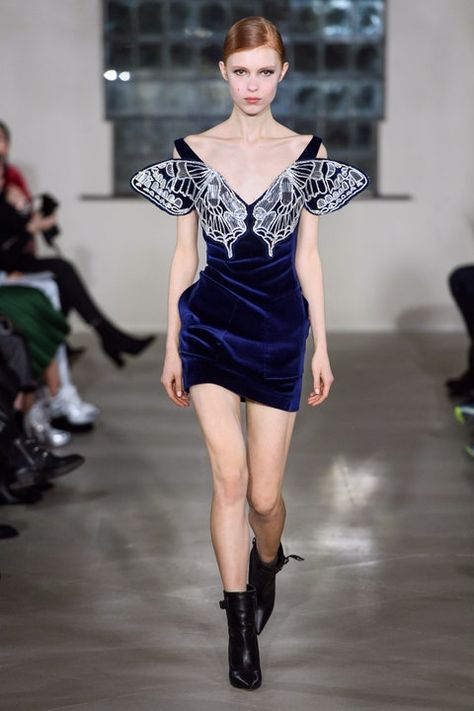 Butterfly Fashion, Gareth Pugh, David Koma, Velvet Fashion, Zac Posen, Fashion Show Collection, London Fashion Week, Womens Fashion Casual, Runway Fashion