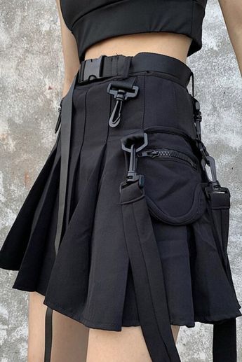 Girl Techwear, Womens Techwear, Techwear Women, Harajuku Grunge, Grunge Skirt, Techwear Outfits, Y2k Harajuku, Techwear Fashion, Mode Emo