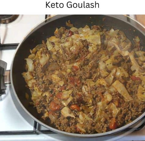 Keto Goulash - EASY KETO RECIPES Keto Goulash With Cabbage, Goulash Healthy, Keto Goulash, Keto Meats, American Meals, Paleo Beef Recipes, Keto Casseroles, Keto Dishes, Meal Plan Keto